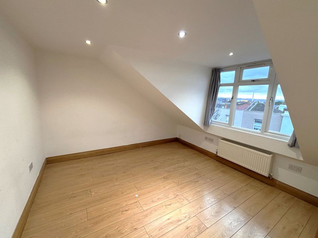 Property photo 2 of 5 Picture No. 01