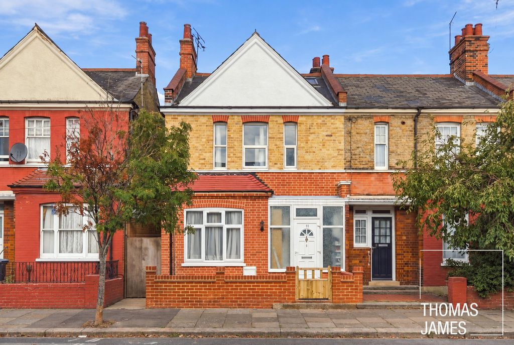 Property photo 1 of 22