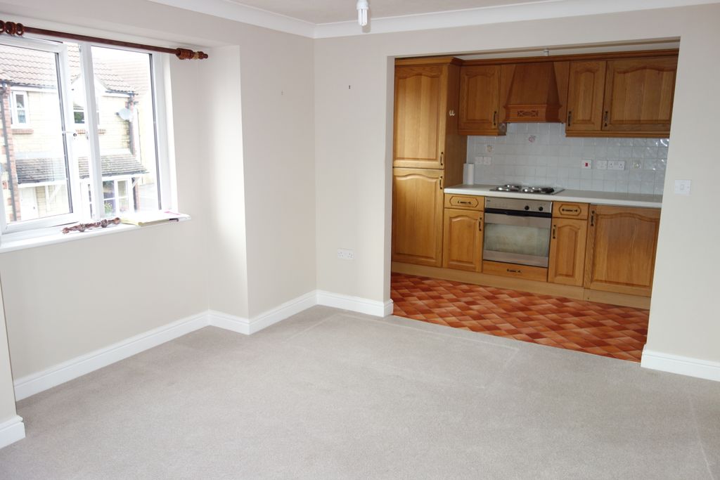 Property photo 3 of 6