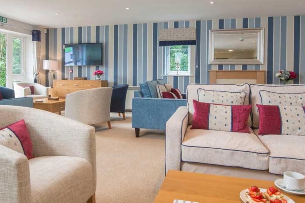 Property photo 3 of 7 Chestnutcourt3.Jpg