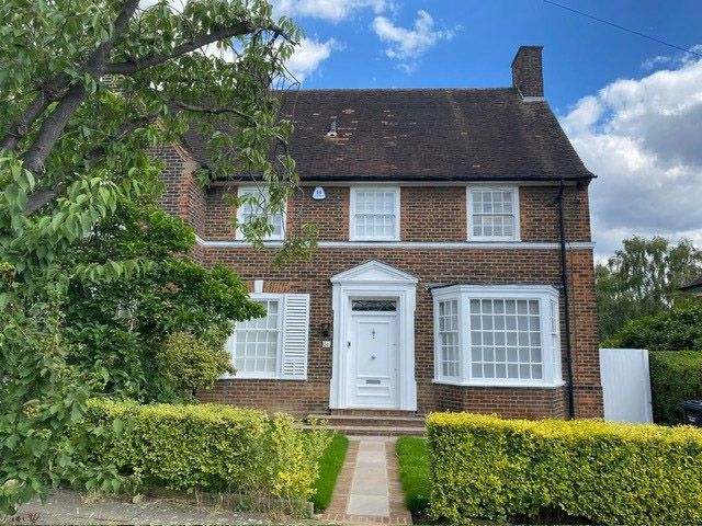 Property photo 1 of 6