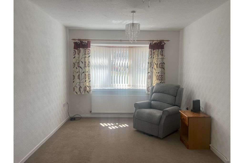 Property photo 3 of 23