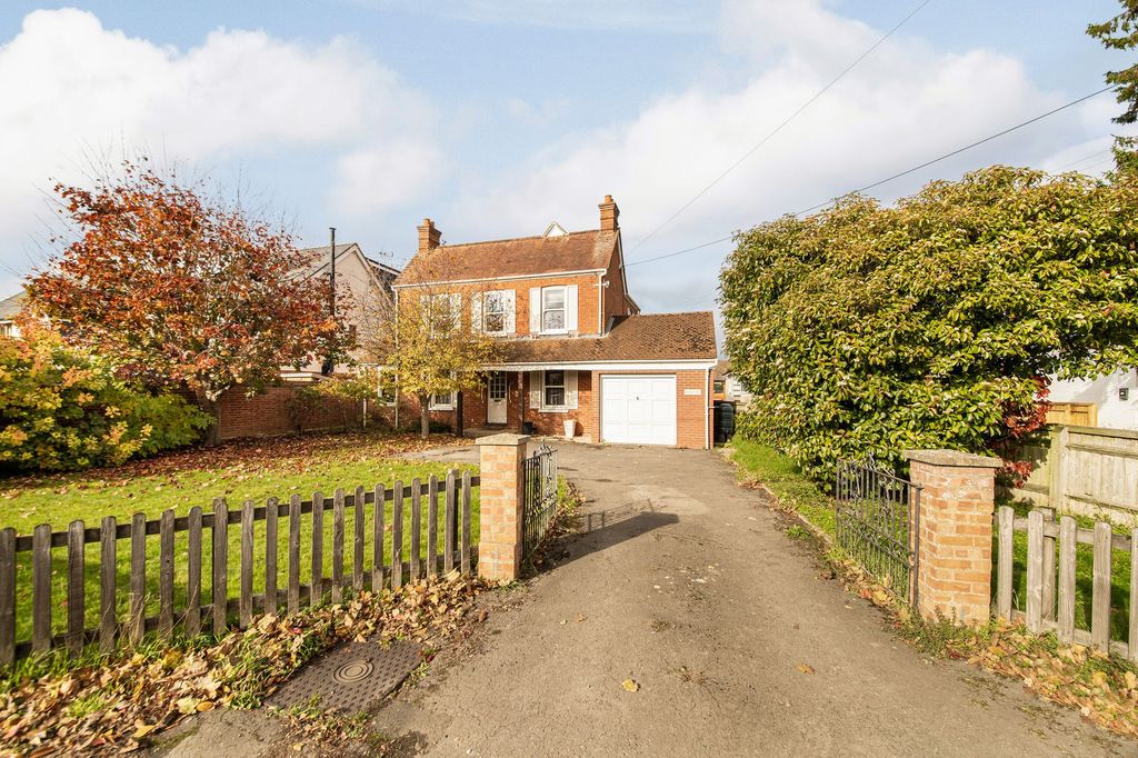 Property photo 1 of 23