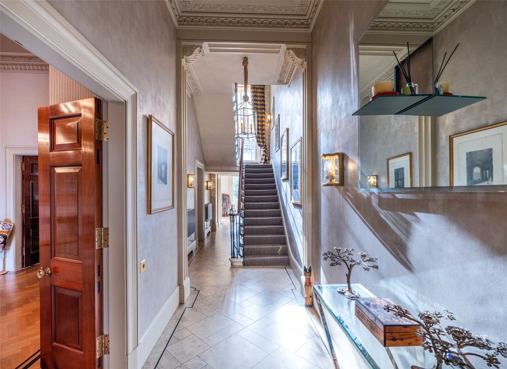 Property photo 2 of 13 Picture No. 04