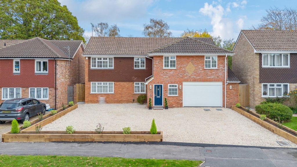 Property photo 1 of 25