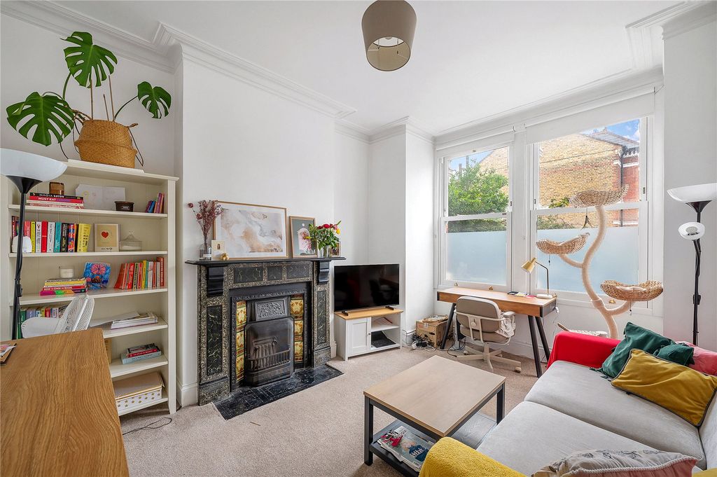 Property photo 2 of 9 Picture No. 03