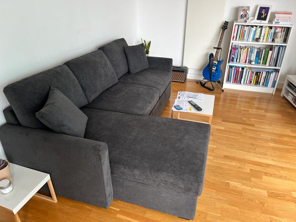 Property photo 2 of 11