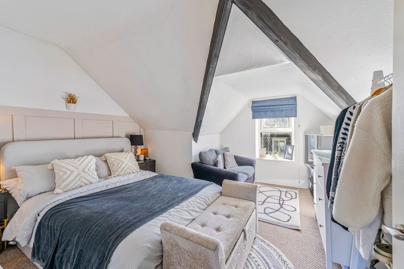 Property photo 3 of 12 Photo 2