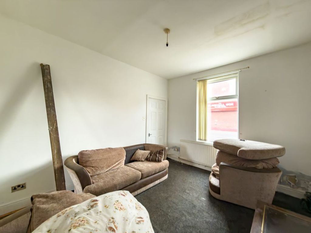 Property photo 2 of 10 Image 2