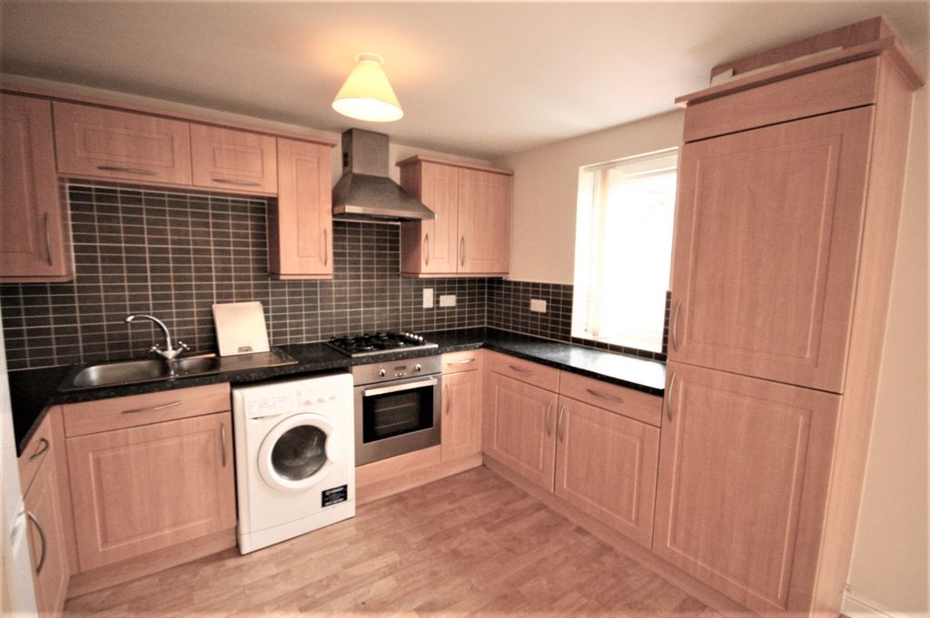 Property photo 2 of 6