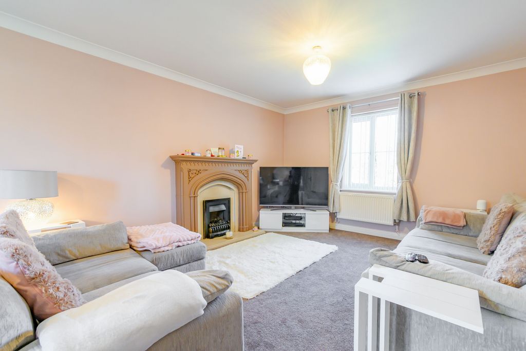 Property photo 3 of 26 3