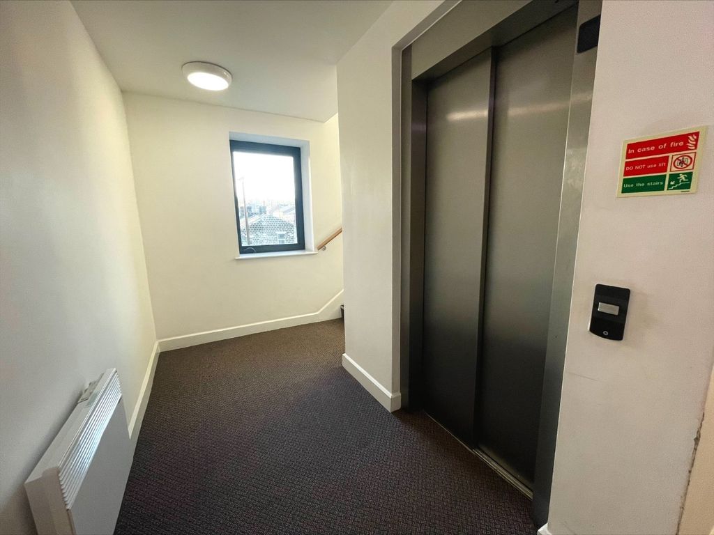 Property photo 3 of 23 Picture No. 34