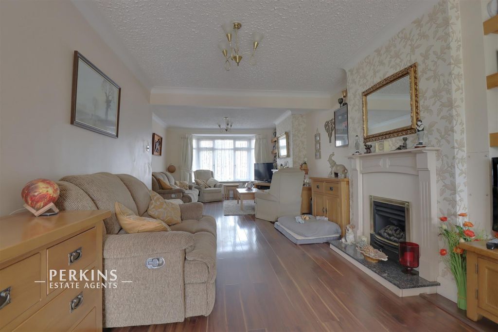 Property photo 2 of 12 Rec 2 .Jpg