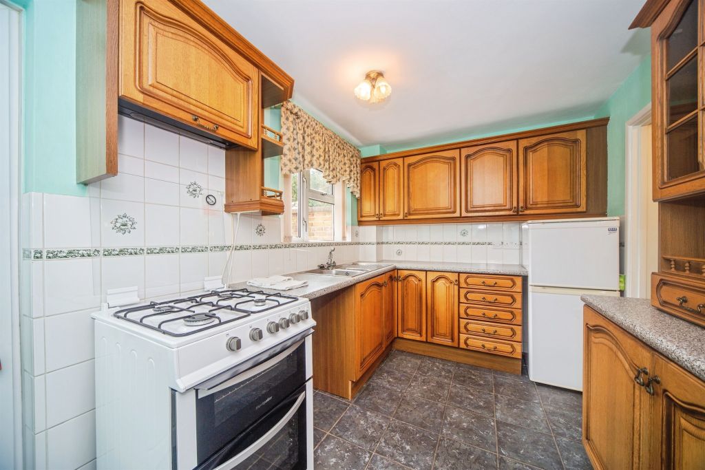 Property photo 2 of 20