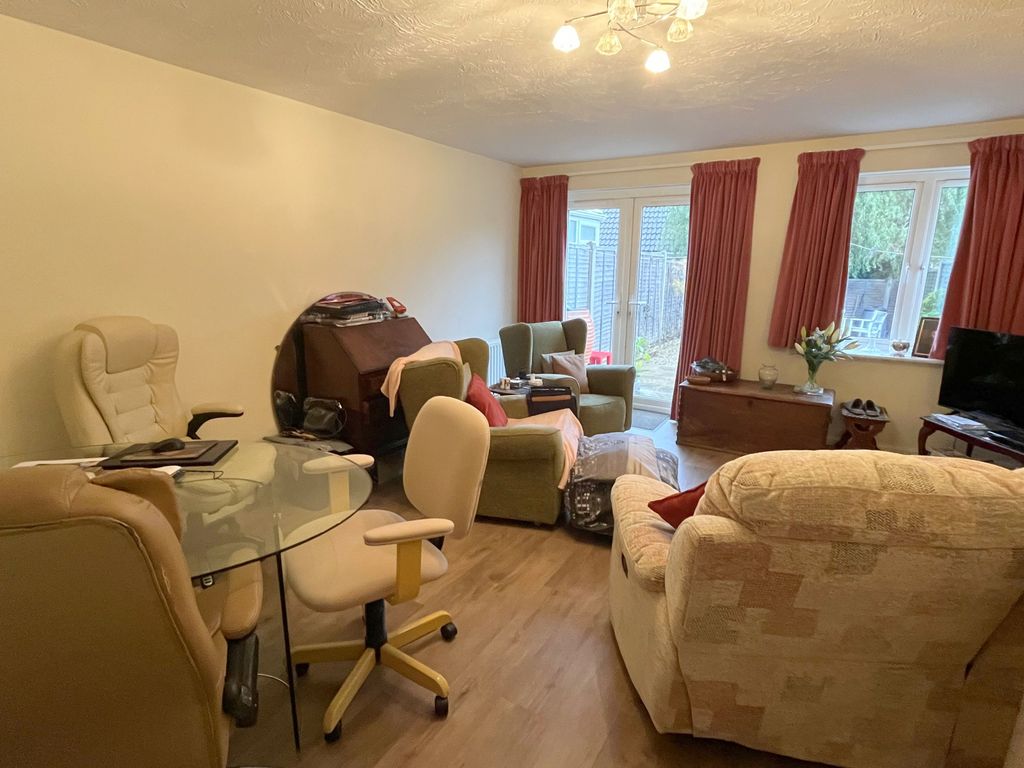 Property photo 2 of 15 Gallery