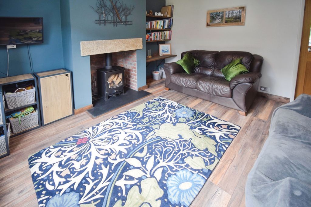 Property photo 2 of 16 52Fcc2E6-Lounge
