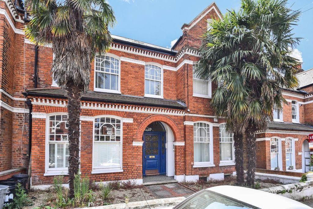 Property photo 1 of 5 4
