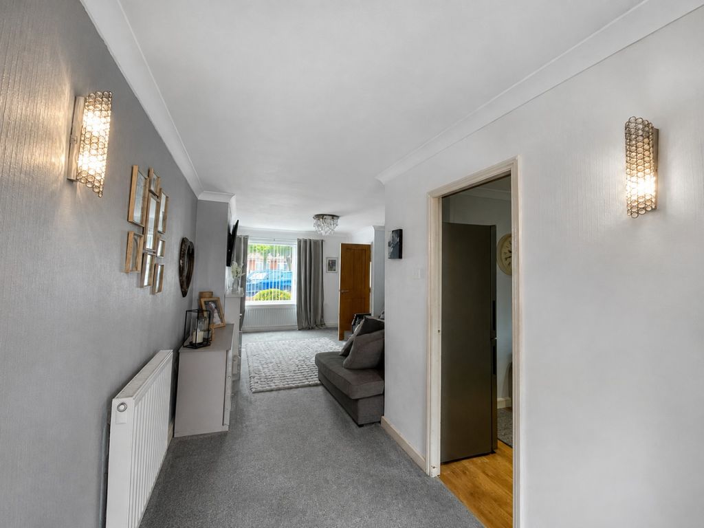 Property photo 3 of 13 5396692