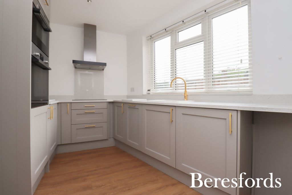 Property photo 2 of 11 Picture No. 06