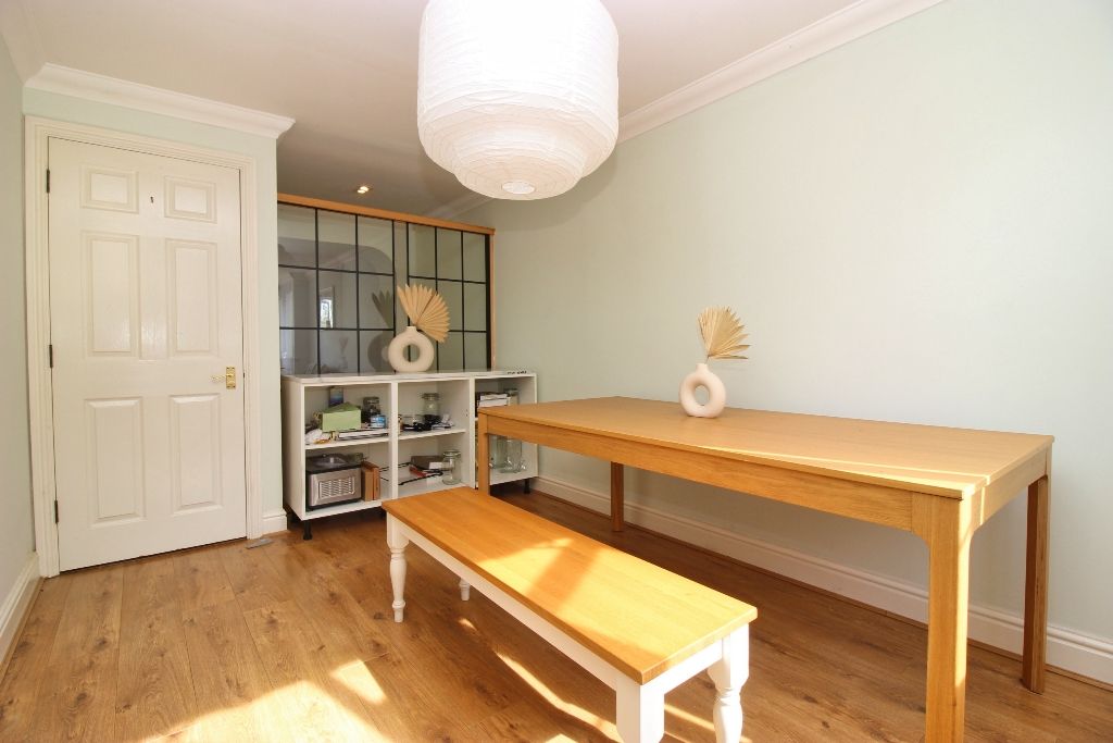 Property photo 3 of 21 Dining Room