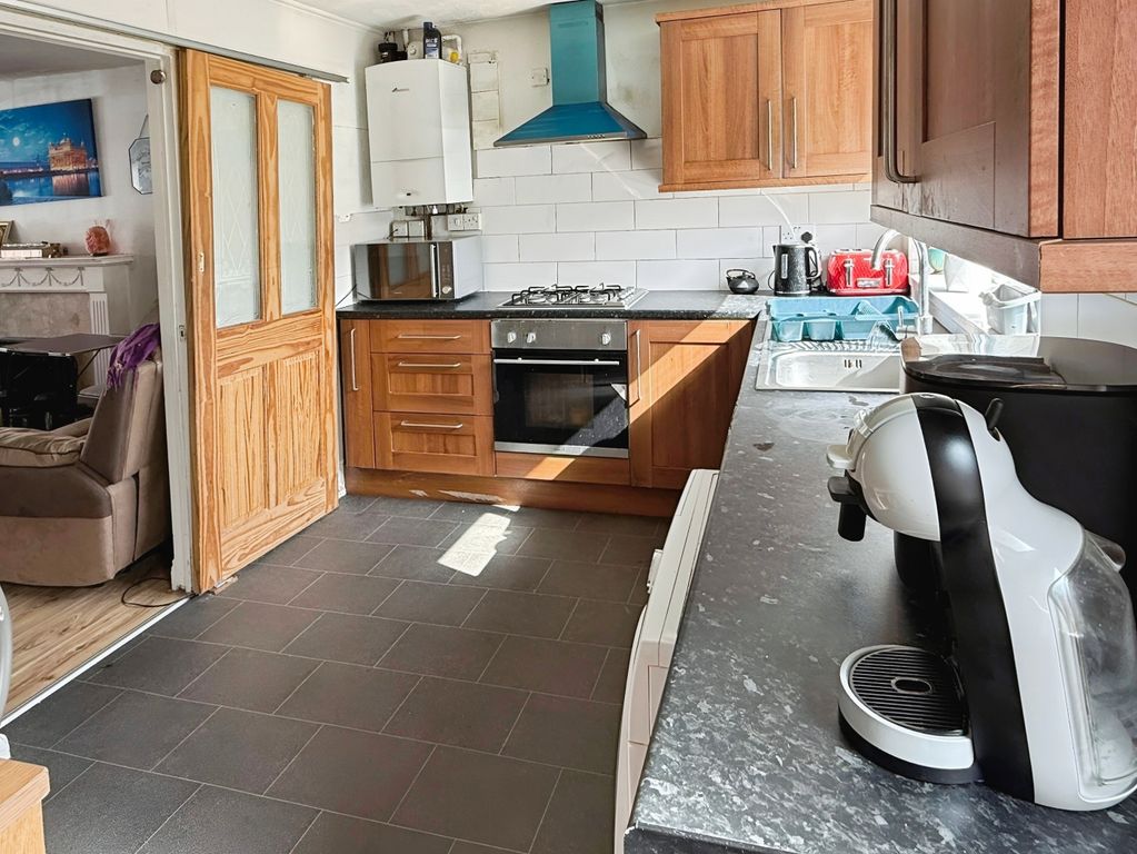 Property photo 3 of 14
