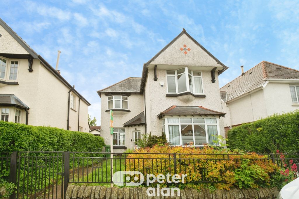 Property photo 1 of 18