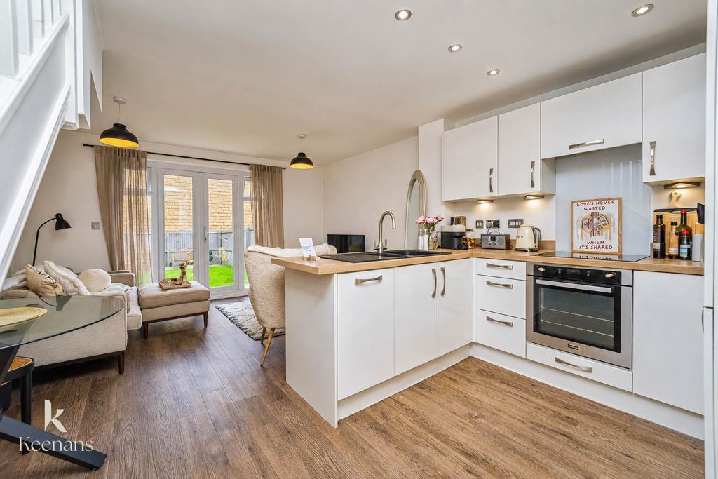 Property photo 2 of 38 2.Jpg