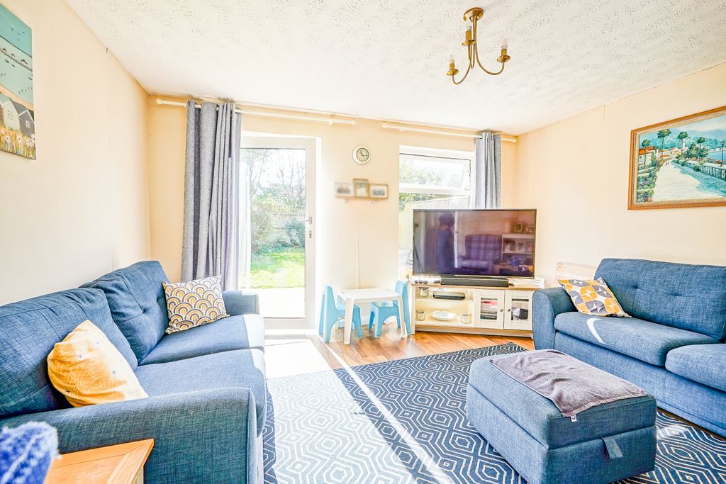 Property photo 2 of 14 Dsc03750-2