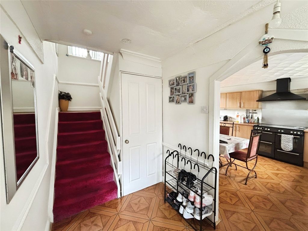 Property photo 2 of 16 Picture No. 06