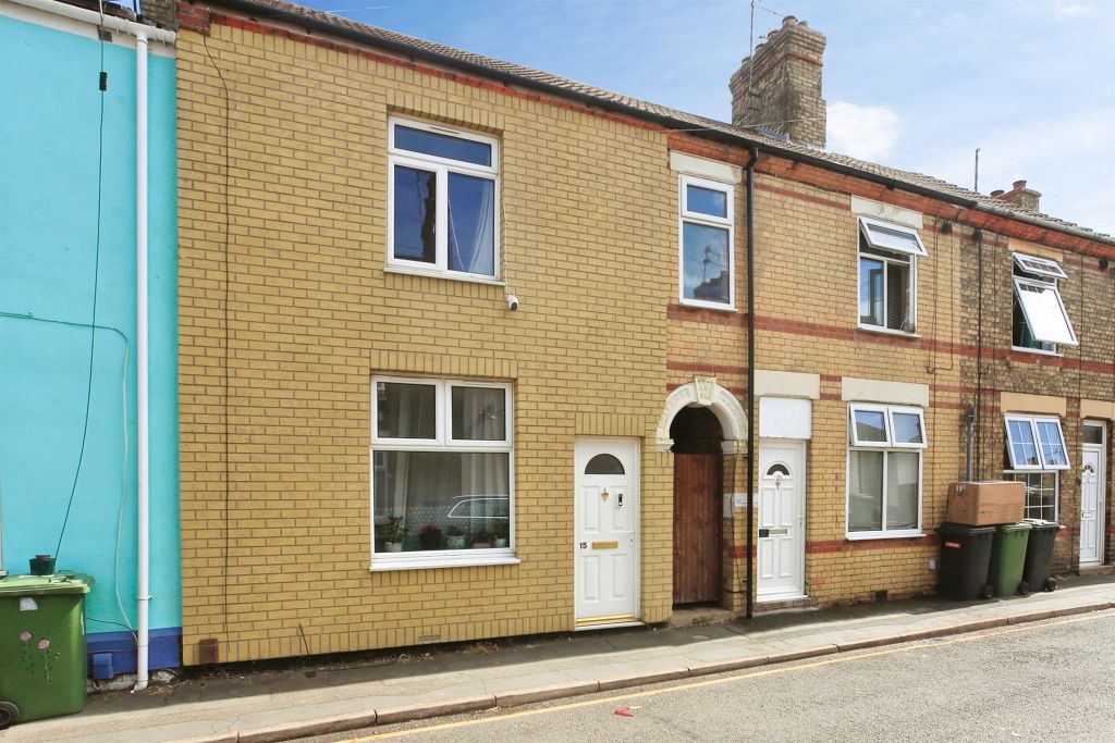 Property photo 1 of 7
