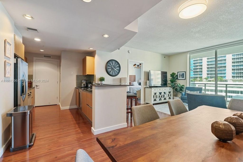 Property photo 3 of 25 <Alttext/>