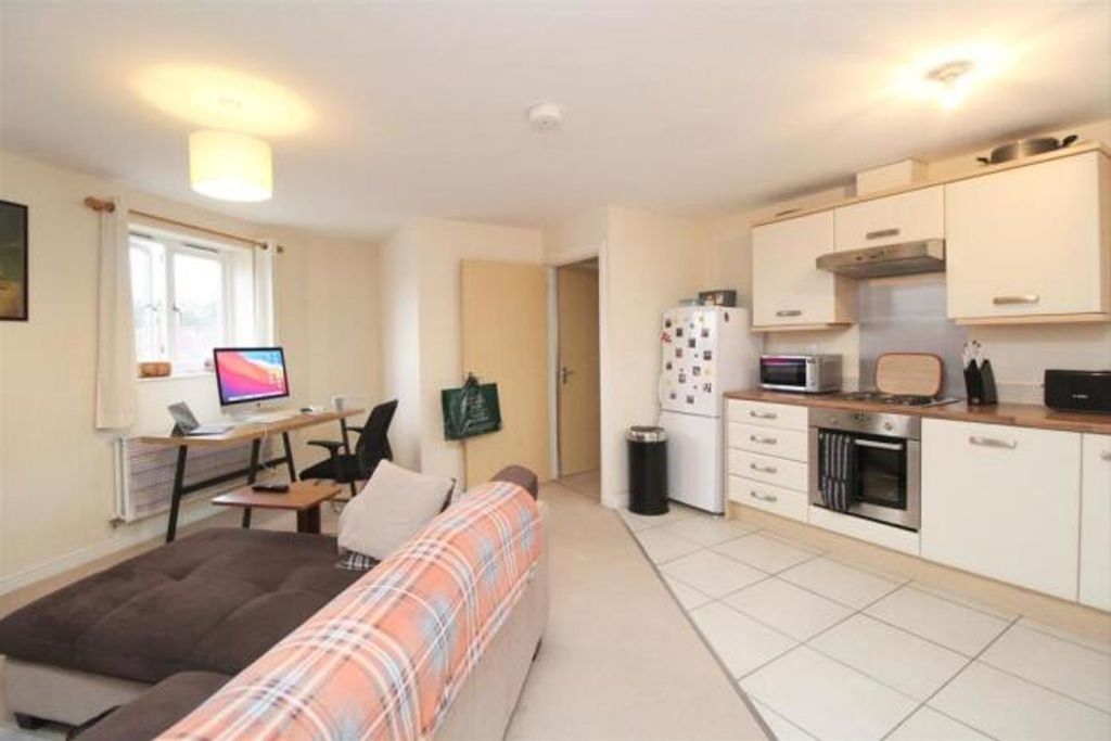 Property photo 2 of 4