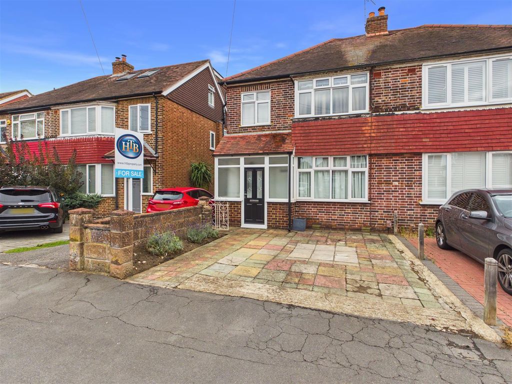 Property photo 1 of 15