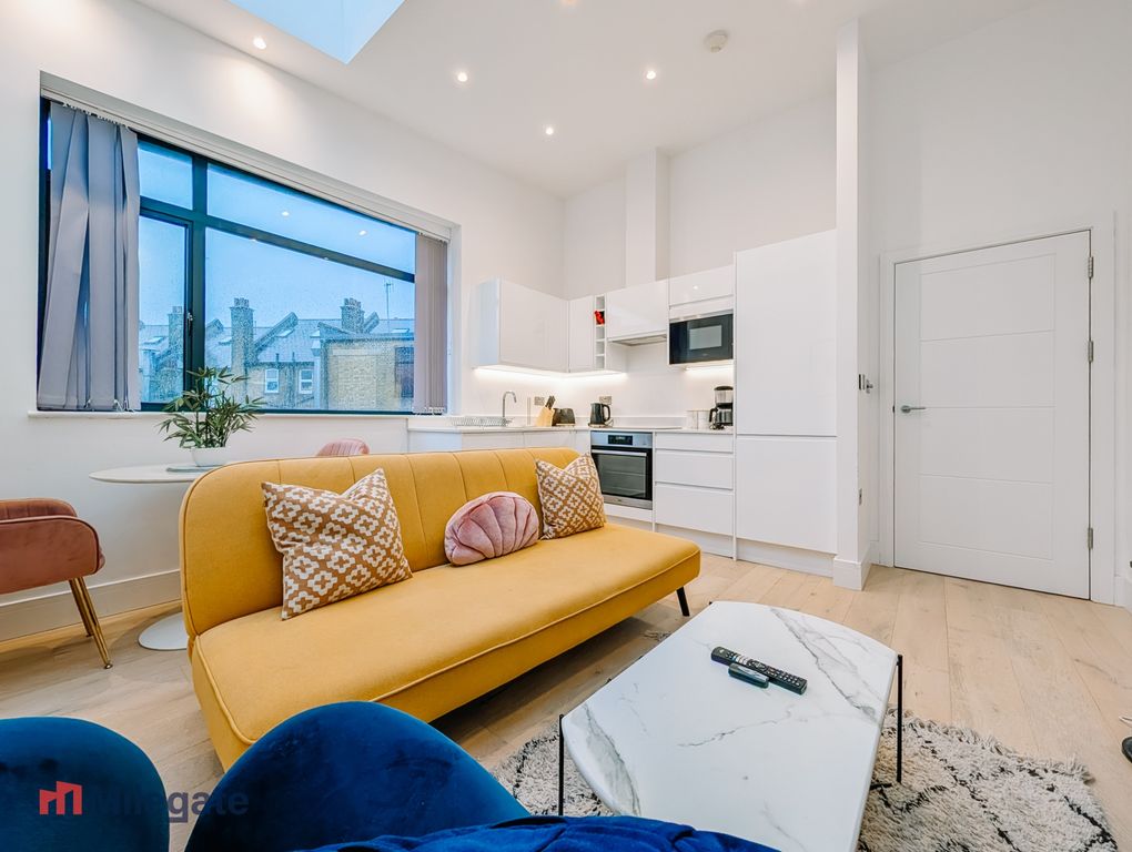 Property photo 1 of 8 Photo 1