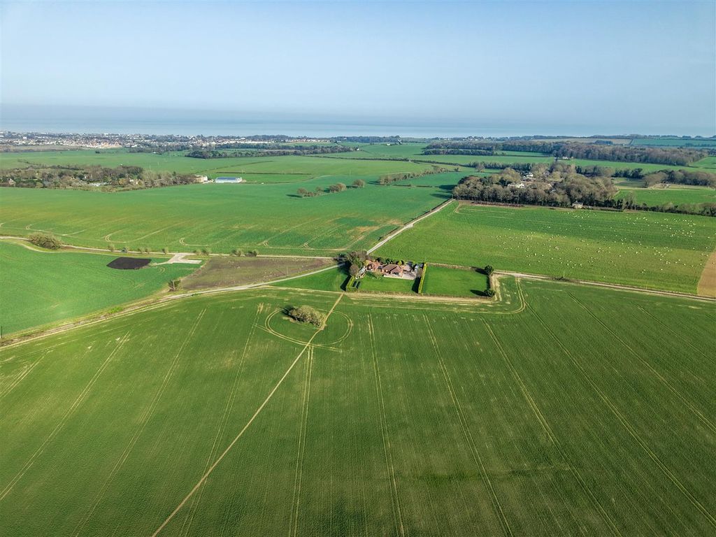 Property photo 2 of 36 Crossways, Ripple5.Jpg