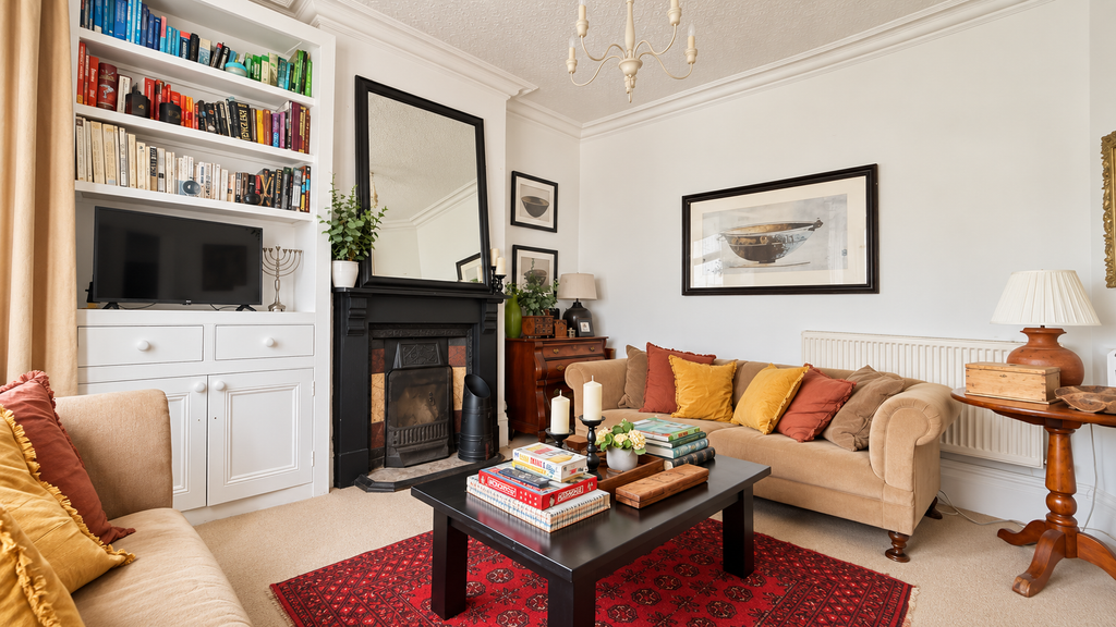 Property photo 3 of 30 36265C46-820C-4017-A1E4-B9B9C78E3358