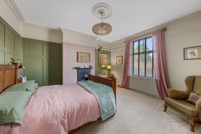 Property photo 3 of 56 Bed1