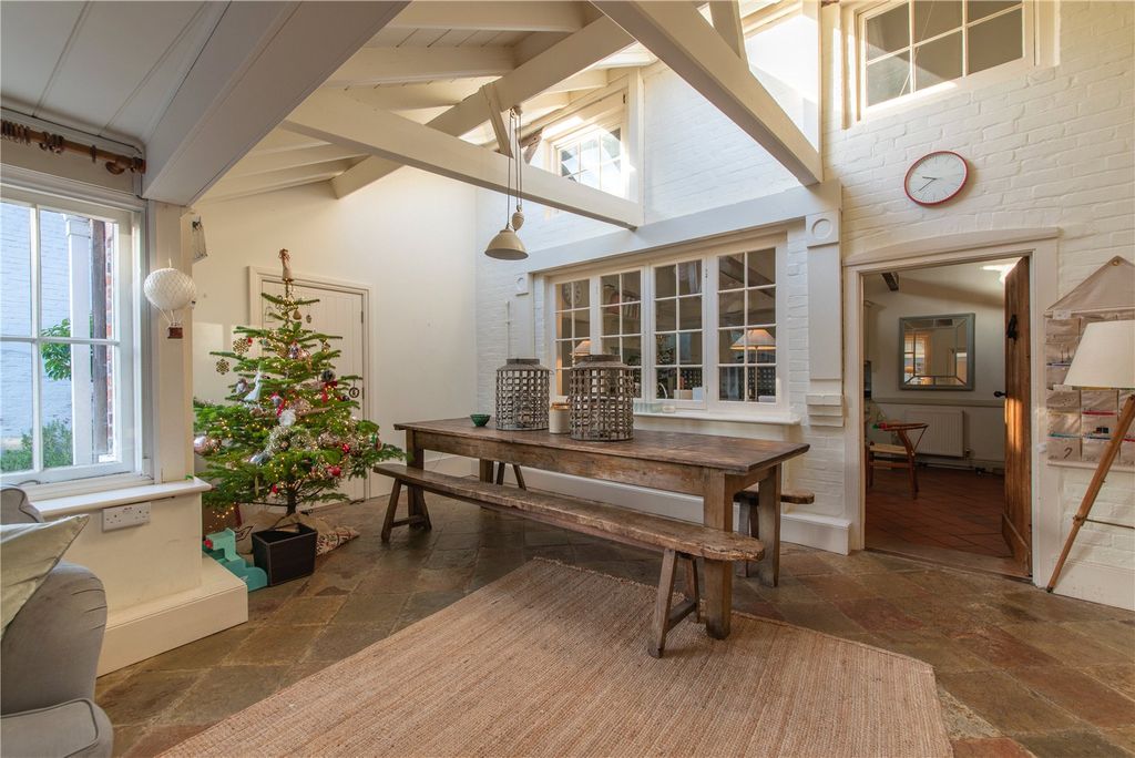 Additional image 10 of 5 bed terraced house for saleBridge Street, Hungerford, Berkshire RG17