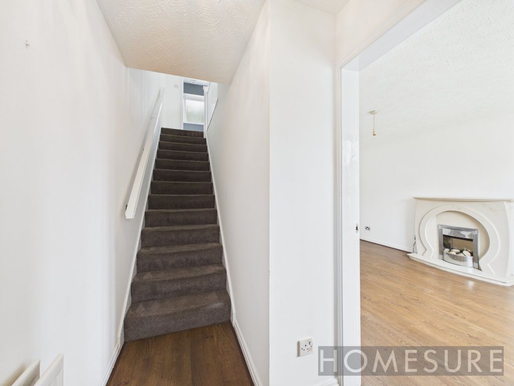 Property photo 2 of 21 Picture No. 01