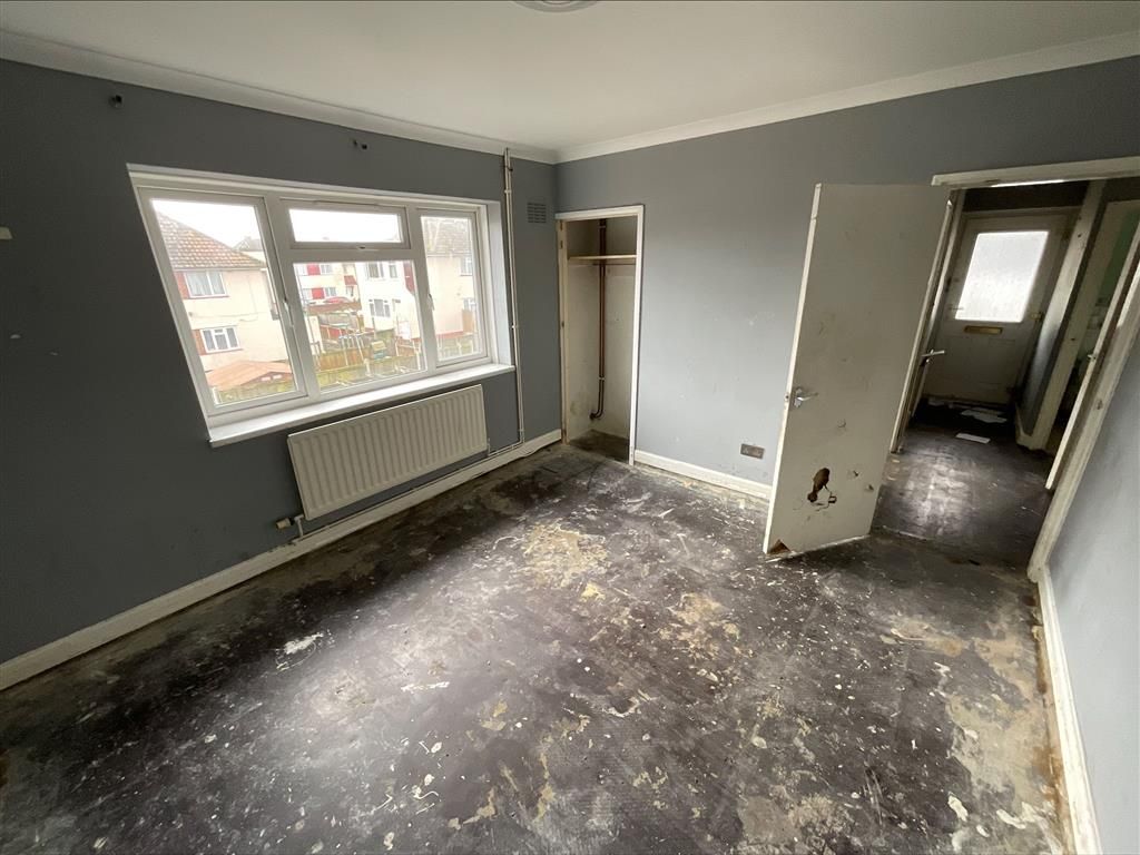 Property photo 3 of 7 Bedroom