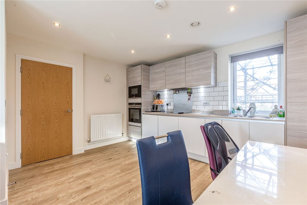 Property photo 3 of 13 Picture No. 08