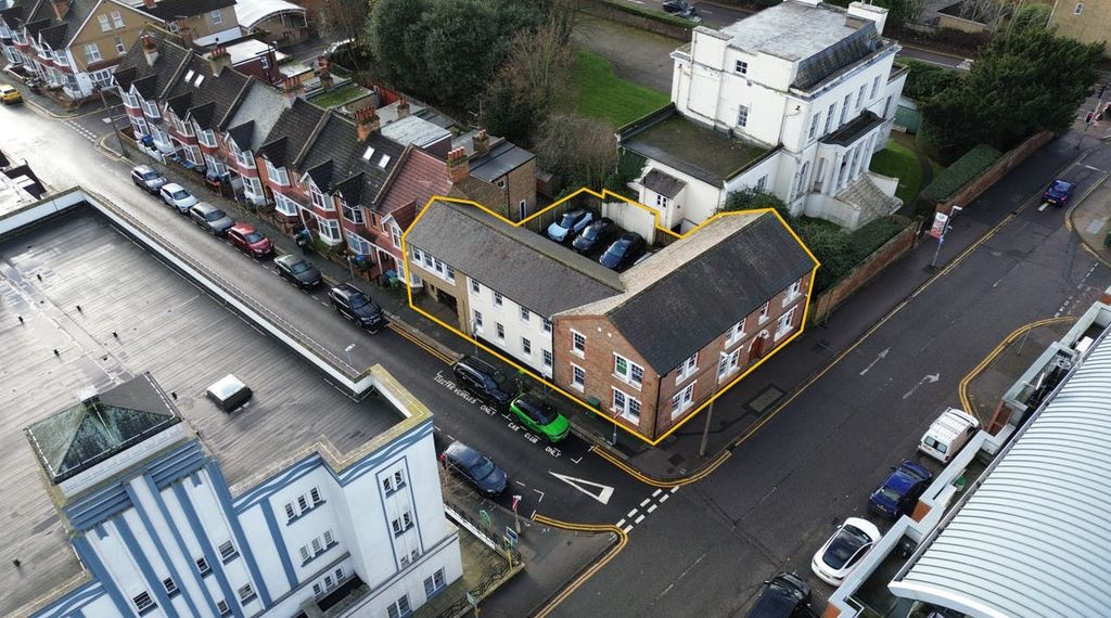 Property photo 1 of 10 Main Shot Outline.Jpg