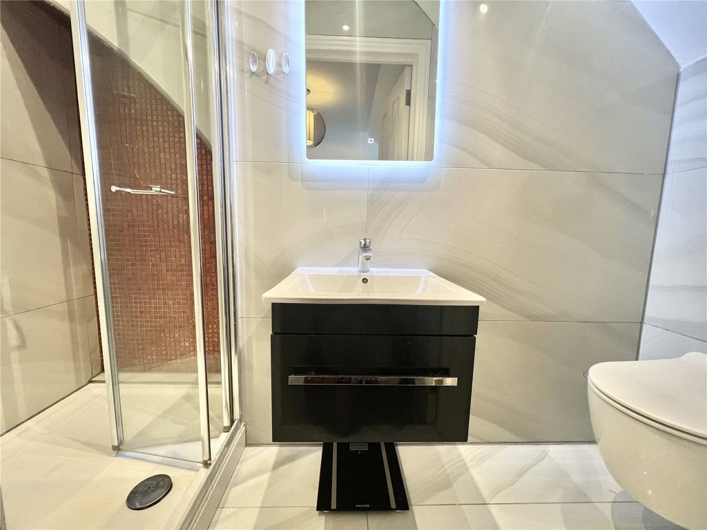 Property photo 3 of 7 Picture No. 08