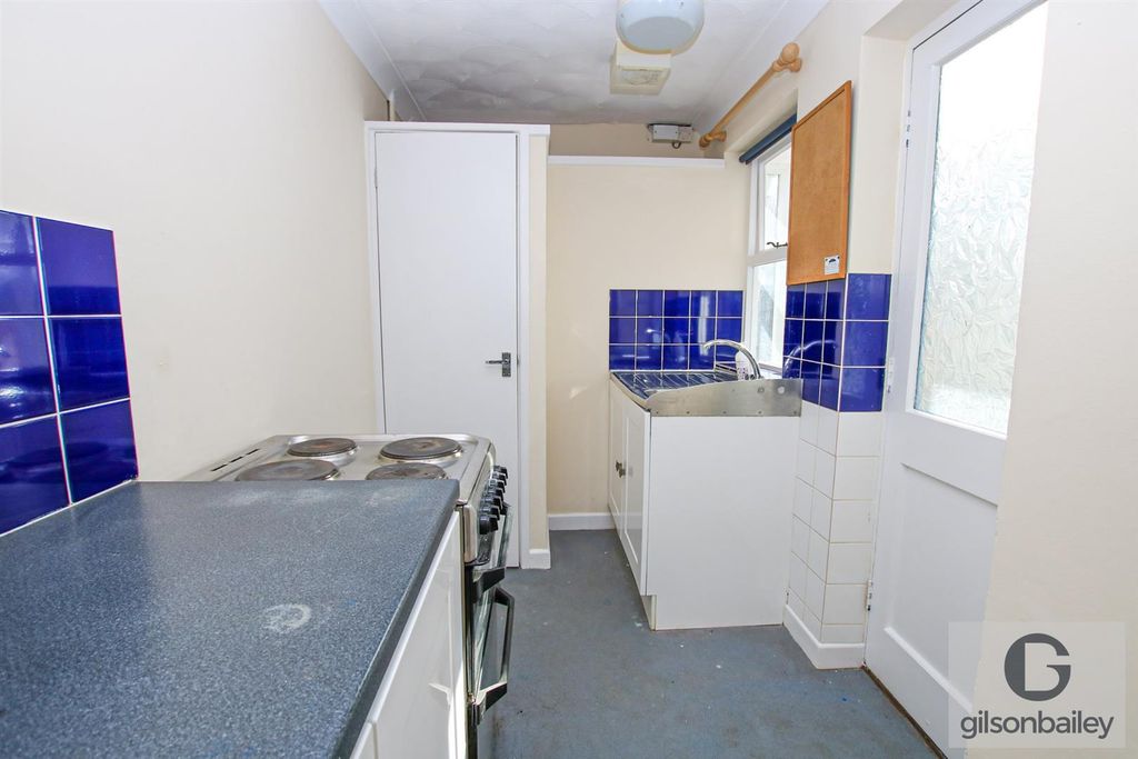 Property photo 2 of 10 Img_St Olvaves Kitchen (002).Jpg