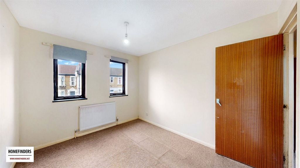 Property photo 3 of 14 Picture No. 03