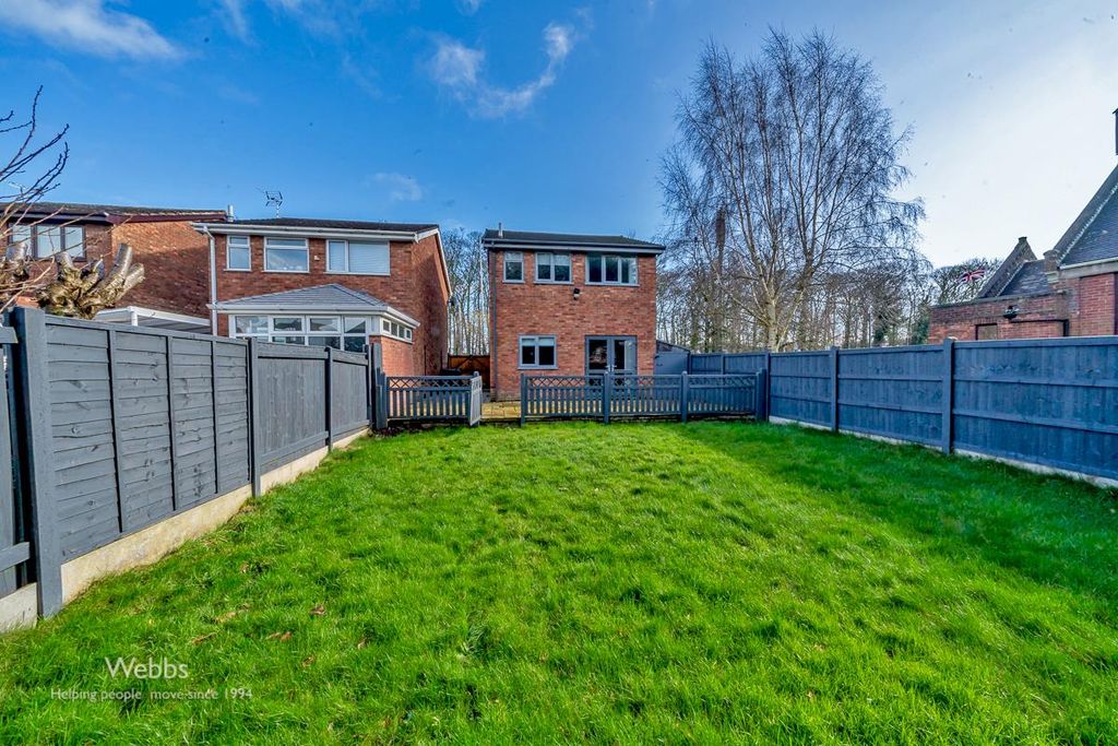 Property photo 2 of 29 Â© Webbs Estate Agents Â© (48 Of 53).Jpg