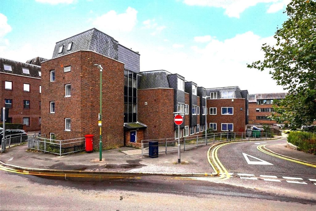 Property photo 1 of 6 Picture No. 02