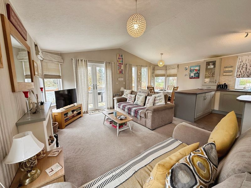 Property photo 3 of 11 Living Area