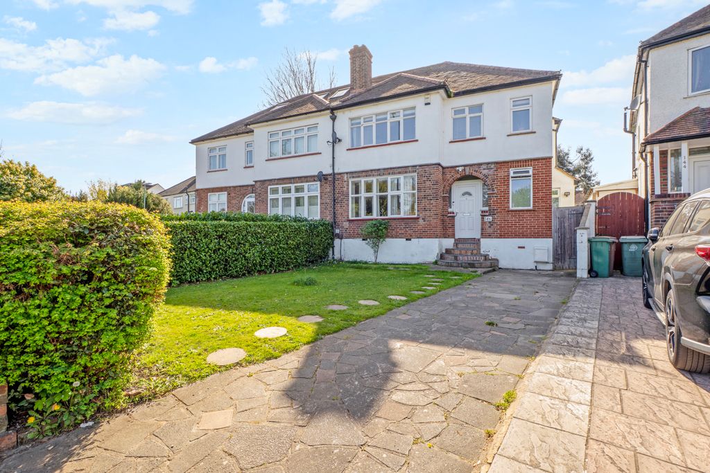 Property photo 1 of 17 Picture No. 01