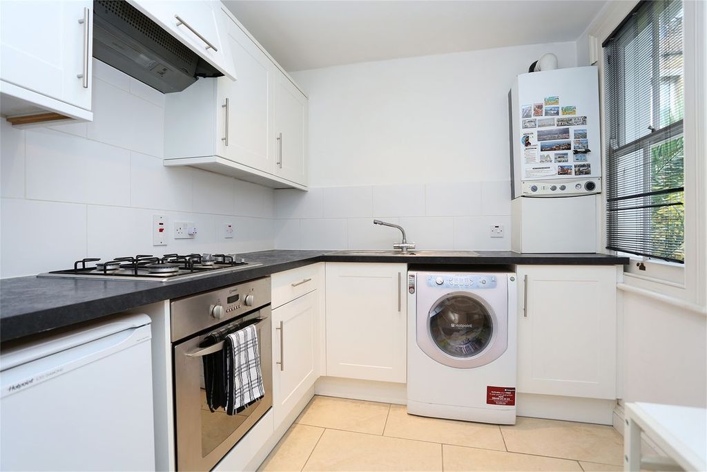 Property photo 2 of 5